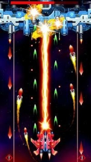 Strike Galaxy Attack(银河攻击入侵者)游戏截图-1